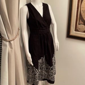 PRETTY PINK SLEEVELESS BLACK WHITE DRESS Sz M